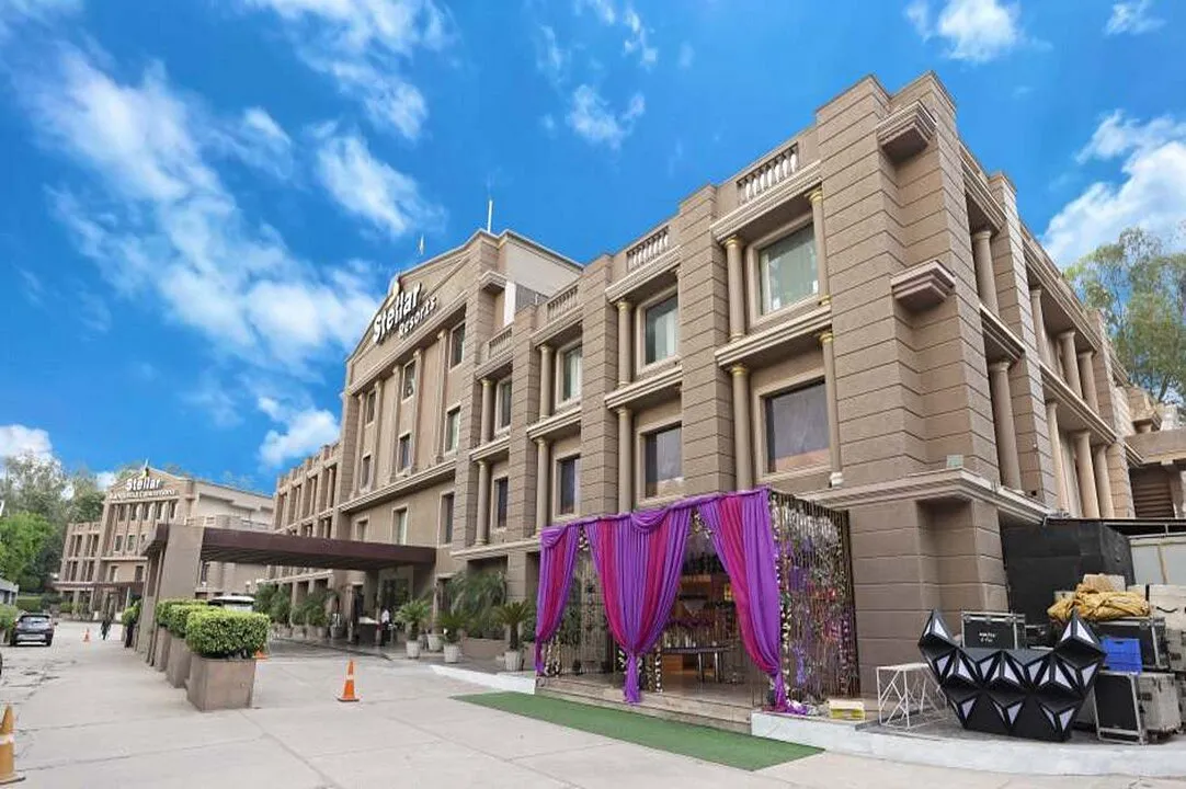  Mahipalpur escorts service